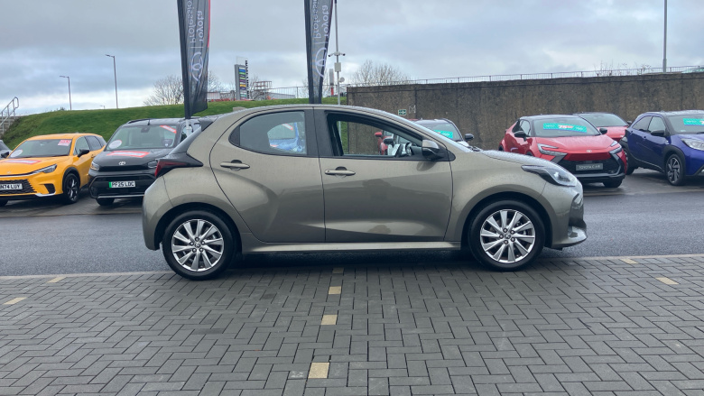 Toyota Yaris 1.5 Hybrid Icon 5dr CVT Hybrid Hatchback